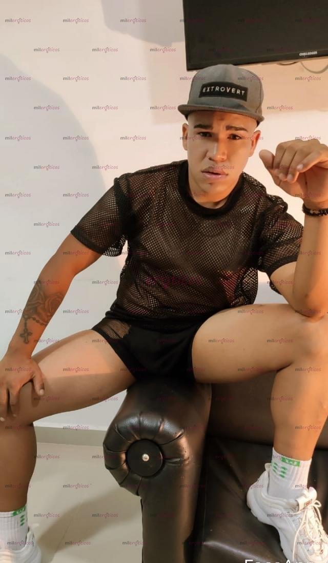 FOTOS DE DISPONIBLE NEGRO MACHO VERGON ROMPE CULO 100% VARONIL APTO CENTRO CLL 8