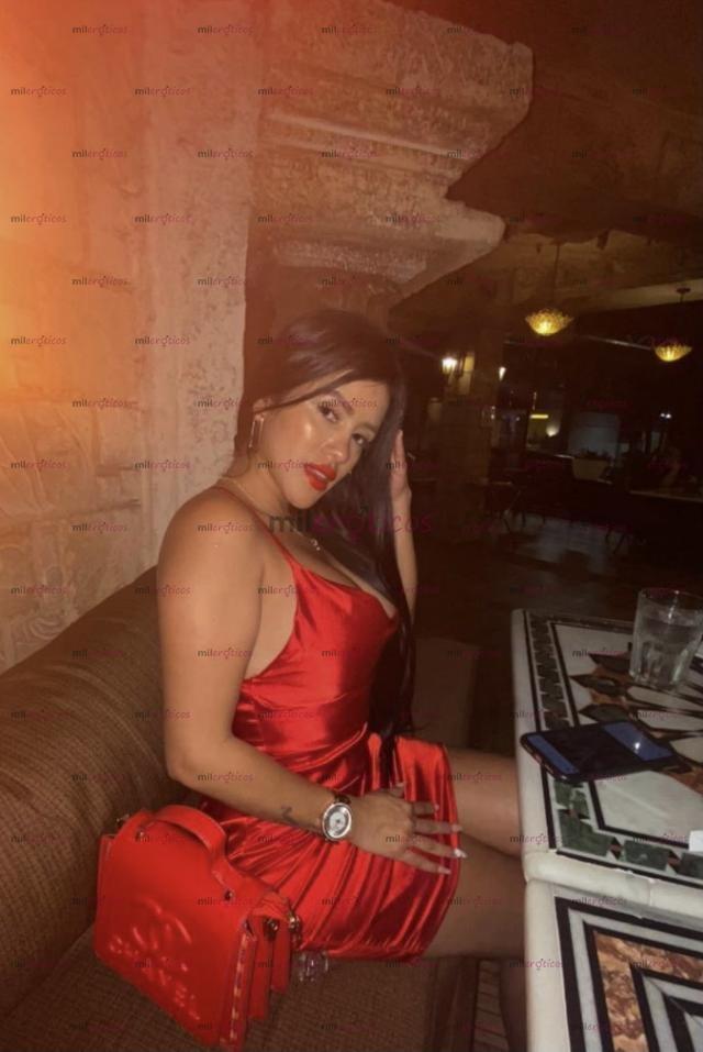 FOTOS DE JOVEN HERMOSA DISPUESTA A COMPLACERTE MUY CACHONDA