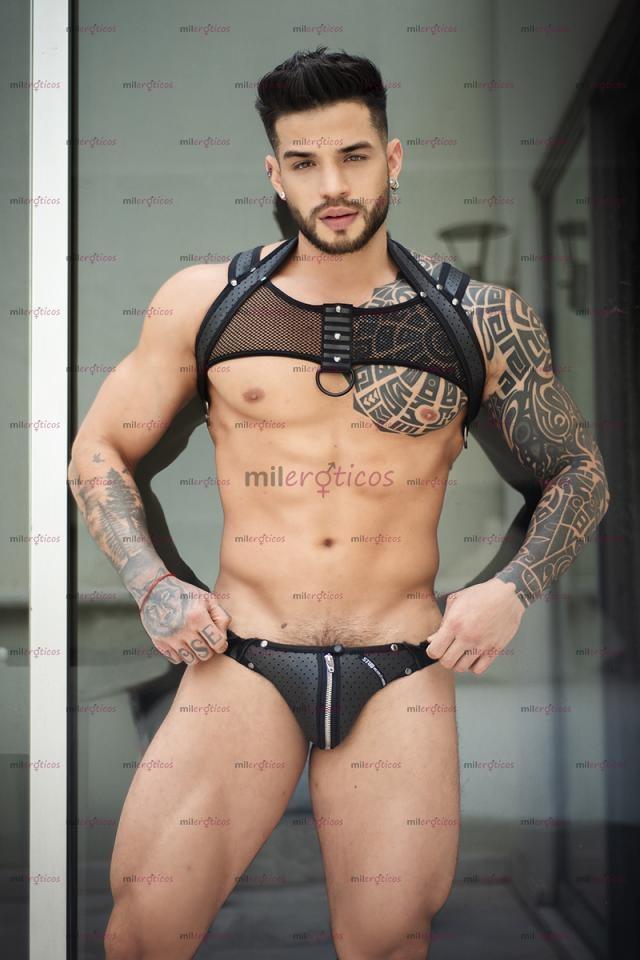 Fotos de VALENTINO HETERO SOLO ACTIVO VERGON DE 23cm COMPLACIENTE (solo para solventes)