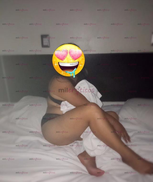 FOTOS DE JOVENCITA ARDIENTE Y MUY COMPLACIENTE.....