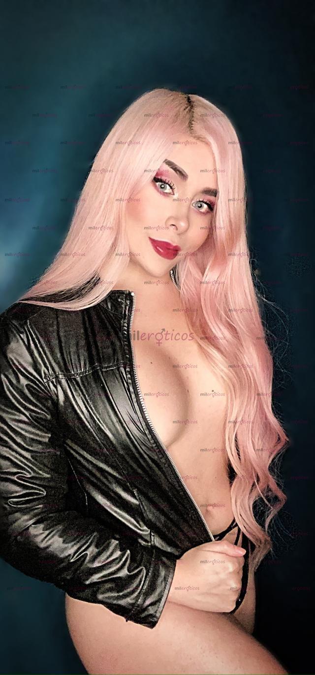 Fotos de DE REGRESO POR AQUI muñequita trans femenina y super complaciente!!!