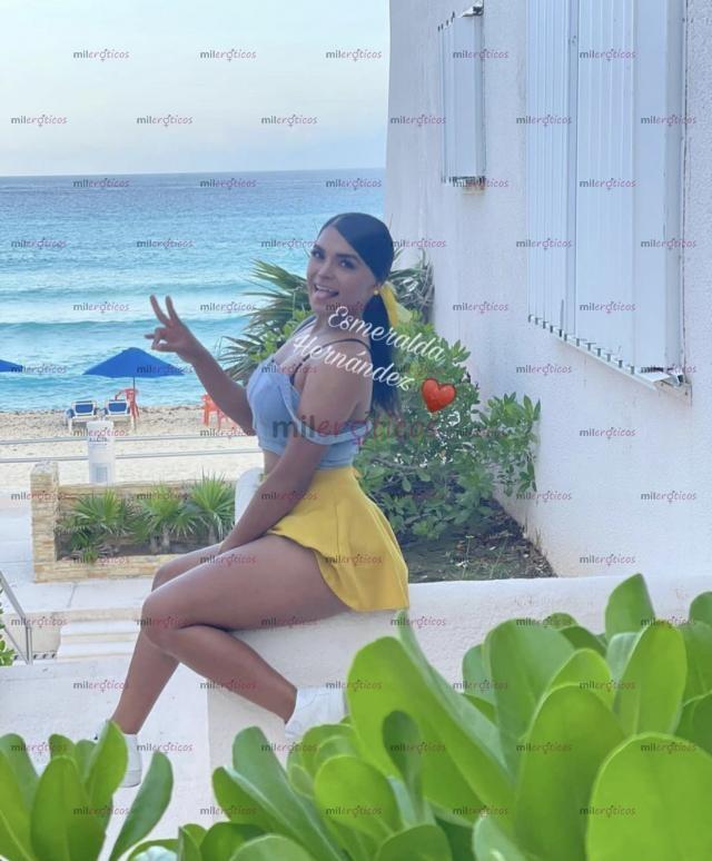 FOTOS DE MORENA CACHONDA, CON DECEO DE MUCHA LECHE