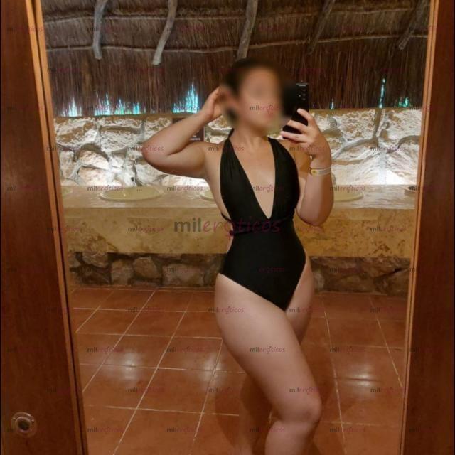 FOTOS DE SOY BLANQUITA Y PERFECTA.................................................,