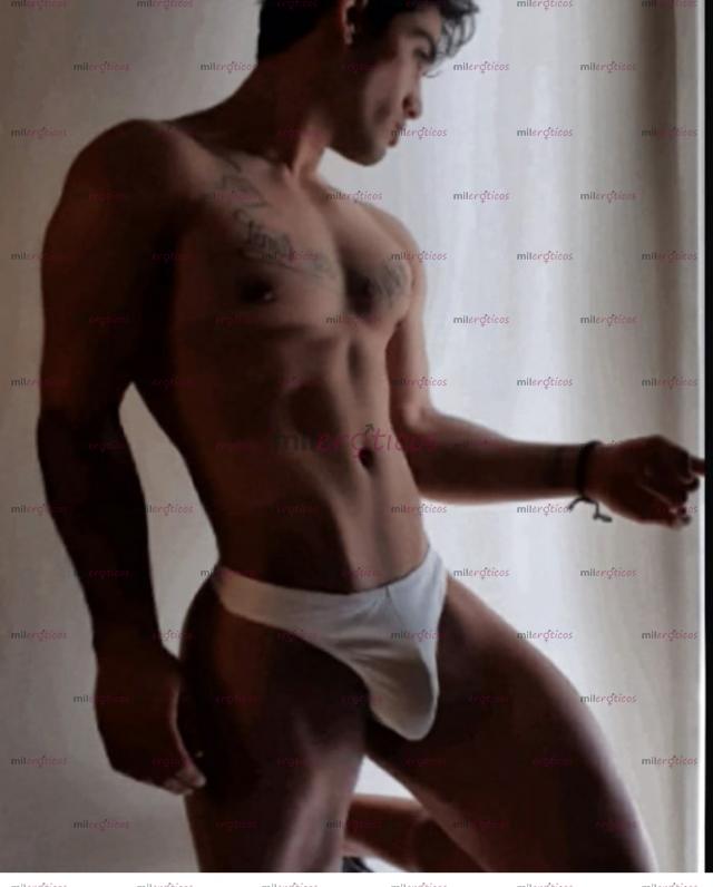 FOTOS DE ARON VERSATIL VARONIL EDUCADO BUEN CUERPO SOLO SALIDAS