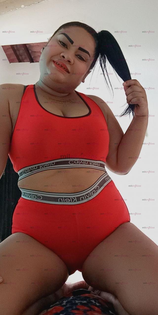 FOTOS DE SUBSIONADORA DE LECHE CON GANAS DE LAMER RICA VERGA