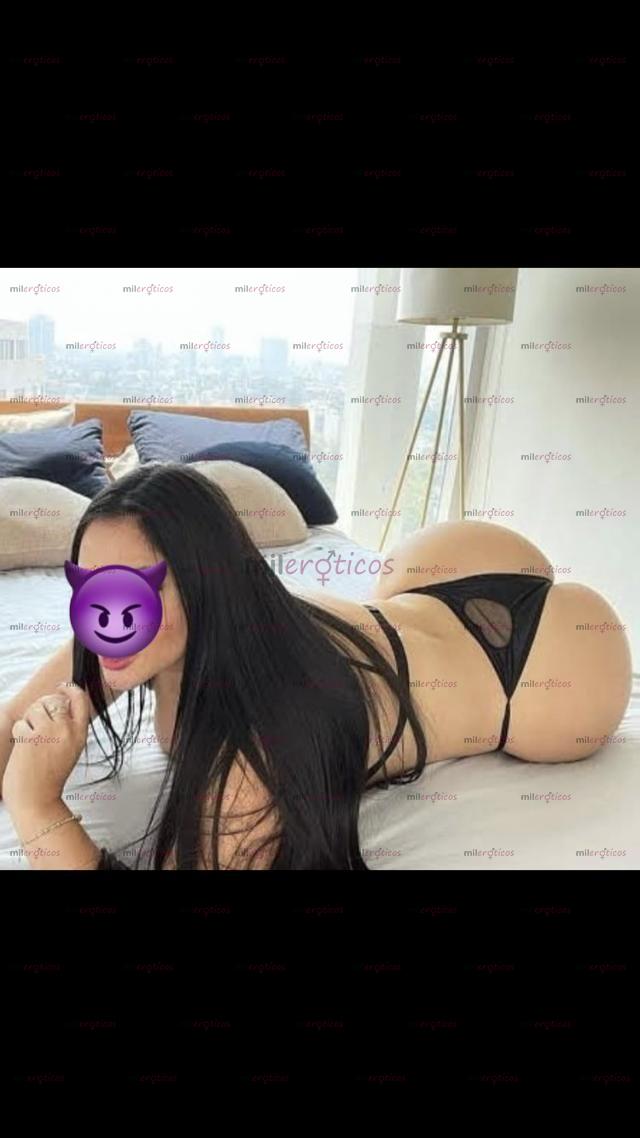 FOTOS DE HERMOSA VENEZOLANA SEXY JUGUETONA CALIENTE Y MUY COMPLACIENTE
