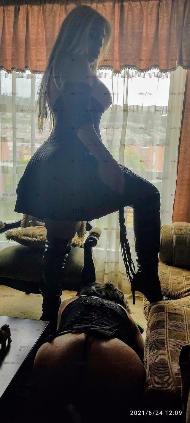 FOTOS DE MISTRESS A TOPE SADO FETICHISMO DOMINACION