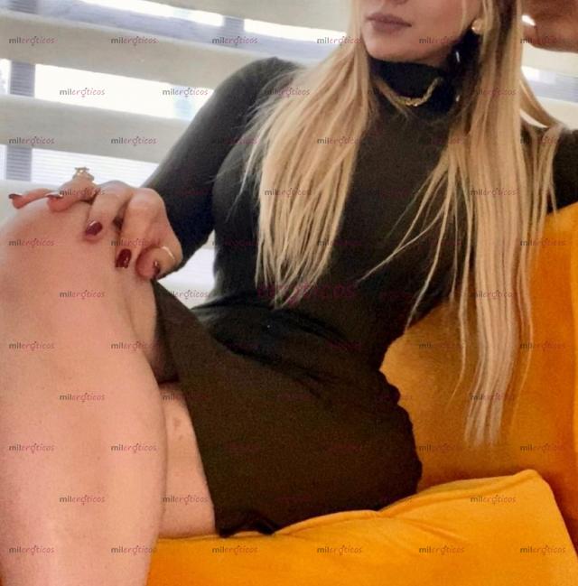 FOTOS DE .... HERMOSA RUBIA SUPER NALGONA... NUEVA...