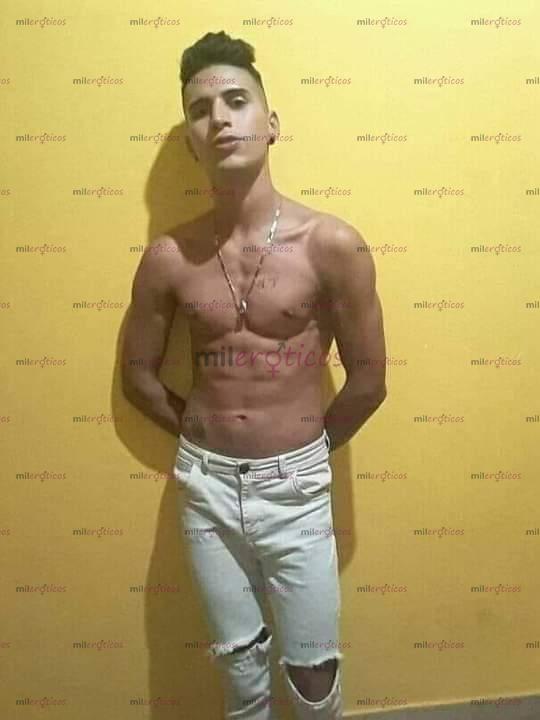 FOTOS DE POLLITO VERGA GRANDE Y DURA, PARTIDORA DE CULOS, LISTA PARA TALADRAR SITIODISP