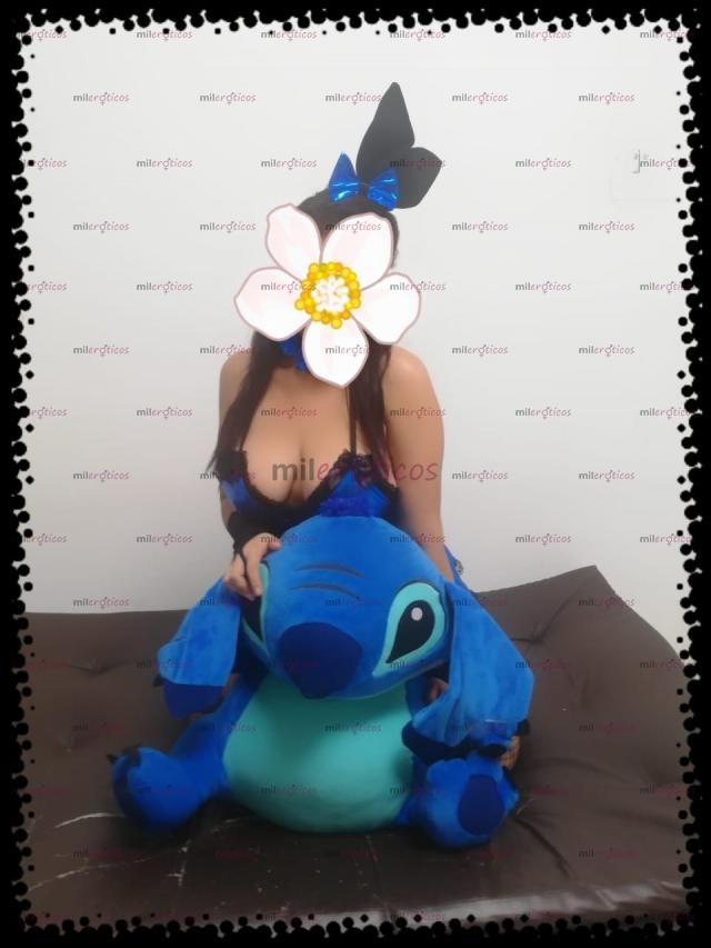 FOTOS DE TETONA BIEN COMPLACIENTE, ME GUSTA CHUPARLO DERRAMATE EN MI BOCA