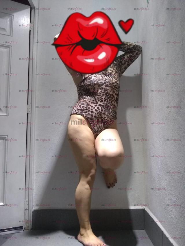 FOTOS DE TOCA, CHUPA, ACARISIA& PONME COMO QUIERAS. RICO& SEXO !