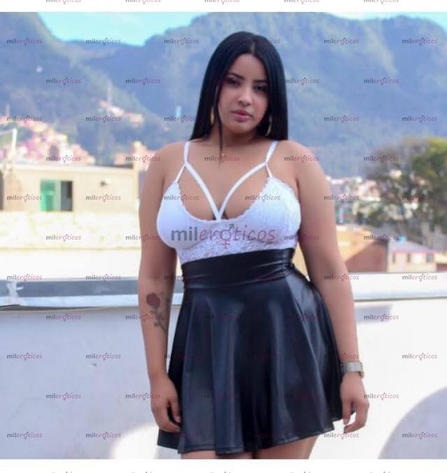 FOTOS DE HERMOSA TRIGUEÑA CON GRAN COLA, ADICTA AL SEXO