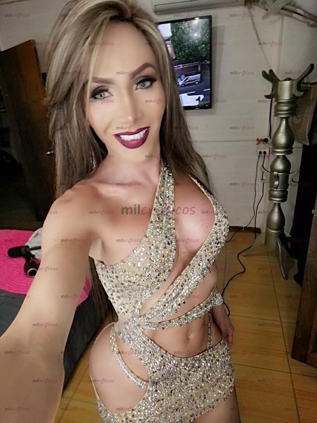 FOTOS DE ADRIÁNA TARUD TRANS DE LUJO CON APTO PRIVADO LECHERA Y COMPLACIENTE