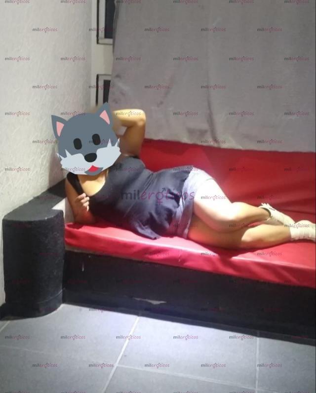 FOTOS DE ANDREA UNA DELICIOSA CHICA CULONA TETONA BIEN CALIENTE