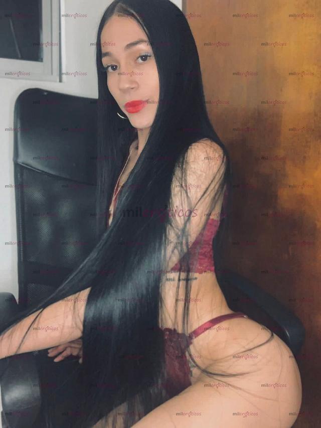 Fotos de NIÑA TRANS CON PIEL Y MANOS DE BEBÉ PARA QUE TE RELAJES CON MI DELICIOSO MASAJE