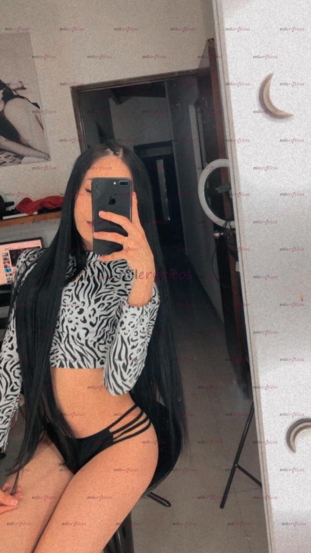 Fotos de NIÑA TRANS CON PIEL Y MANOS DE BEBÉ PARA QUE TE RELAJES CON MI DELICIOSO MASAJE