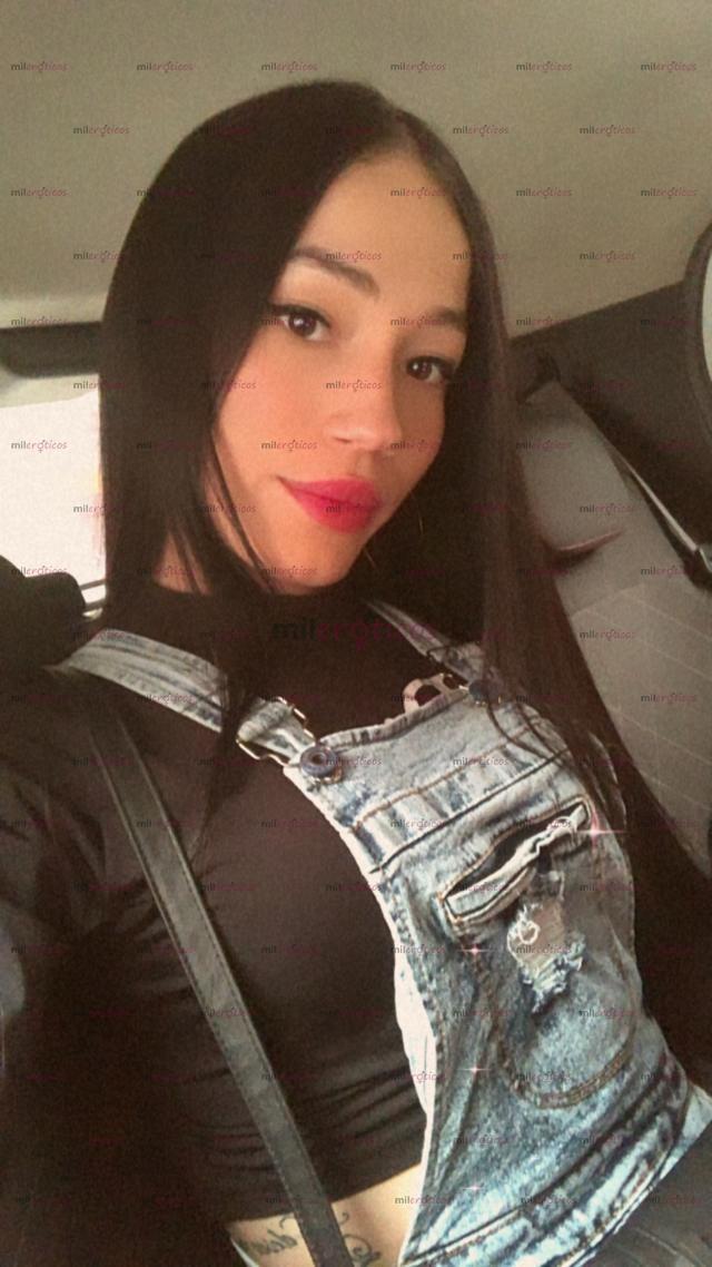 Fotos de NIÑA TRANS CON PIEL Y MANOS DE BEBÉ PARA QUE TE RELAJES CON MI DELICIOSO MASAJE