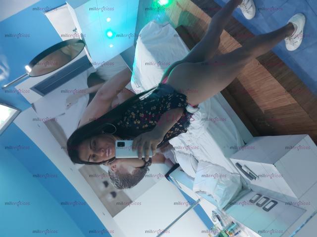 FOTOS DE YOSELIN MORENA DE FUEGO CON RICO CARAMELO PARA TI