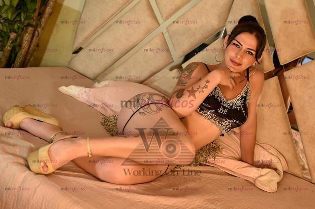 FOTOS DE VALENTINA CALIENTE JUGUETONA CARIÑOSA PERVERTIDA COMPLACIENTE TRANS FEMENINA