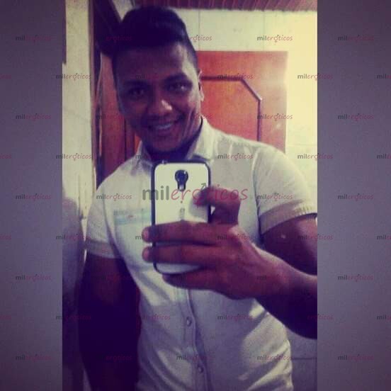 FOTOS DE CHOCOLATE VERGON CALIENTE DISPUESTO A DAR FULL PLACER JOVEN ATLETICO