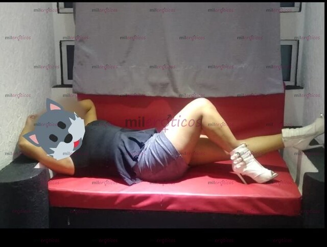 FOTOS DE ANDREA CALIENTE CACHONDA CULONA TETONA SUPER CALIENTE BB 24HRS