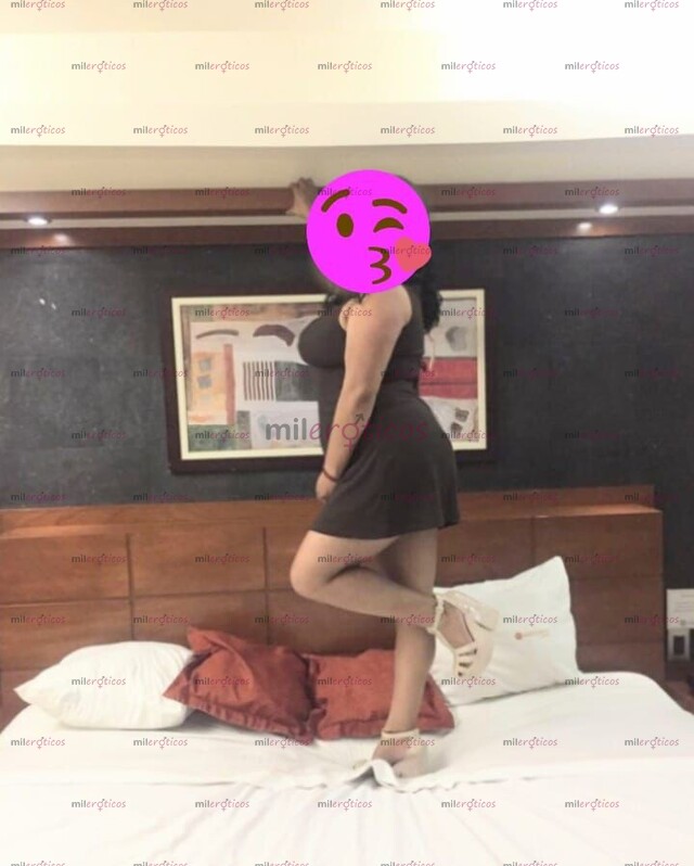 FOTOS DE FANY MORENITA CHICHONA NALGONA BIEN CALIENTE Y SENSUAL 24HRS