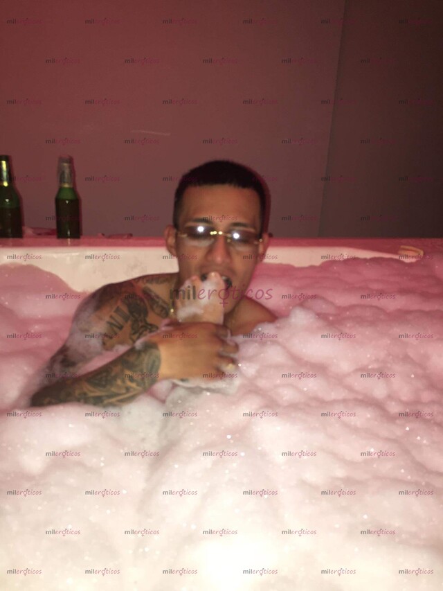 FOTOS DE CHICO MALO ARRECHO PARA MUJERES CANSADAS JUGUETÓN PERVERTIDO NO ESPERES MAS