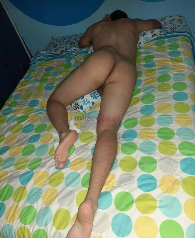 Fotos de Morboso conplaciente de paso en la ciudad