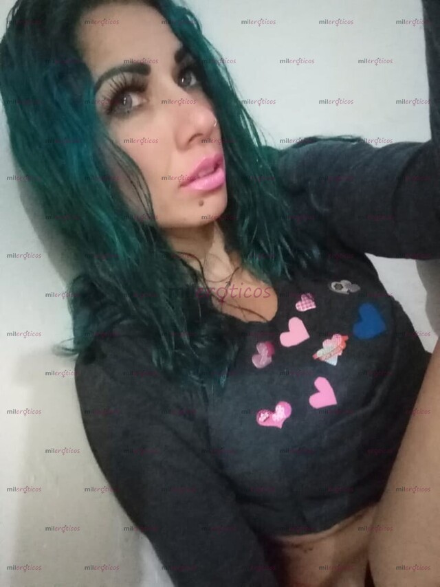 FOTOS DE DESIRÉE VIP!!! DIVIRTAMONOS HACIENDO TRAVESURAS EN LA CAMA!