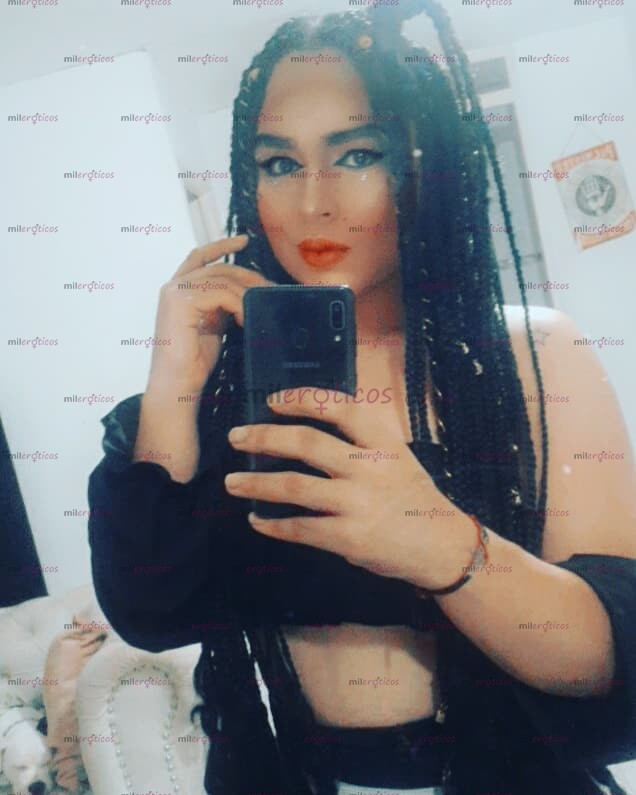 FOTOS DE PAISA DOTADA LECHERA Y DESCOMPLICADA VERSATIL FIESTERA