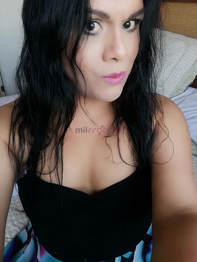 Divina educada caliente y dispuesta a todo sexo y placer sin limites ni barerras en mi compania todo esta permitido fantasias morbo y juegos de todo t...