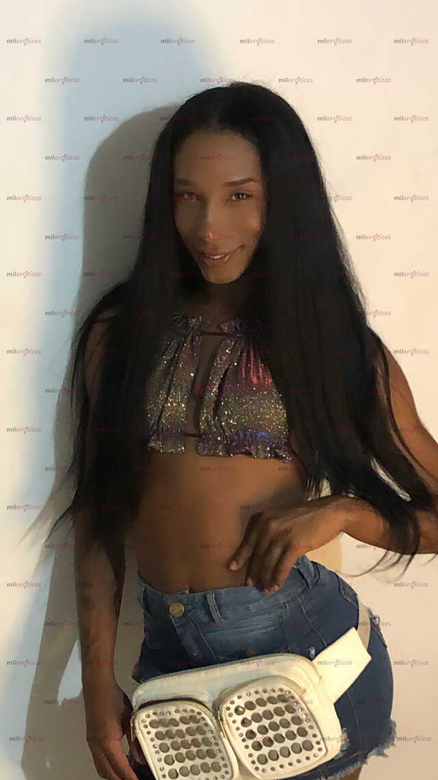 FOTOS DE SEXY MORENA DISPUESTA A COMPLACERTE EN TUS MÁS LOCAS FANTASÍAS VEN Y DISFRUTA