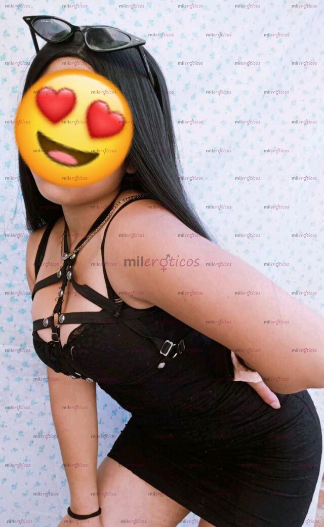 FOTOS DE HERMOSA CHICA DISPUESTA A COMPLACERTE SOY NAOMI