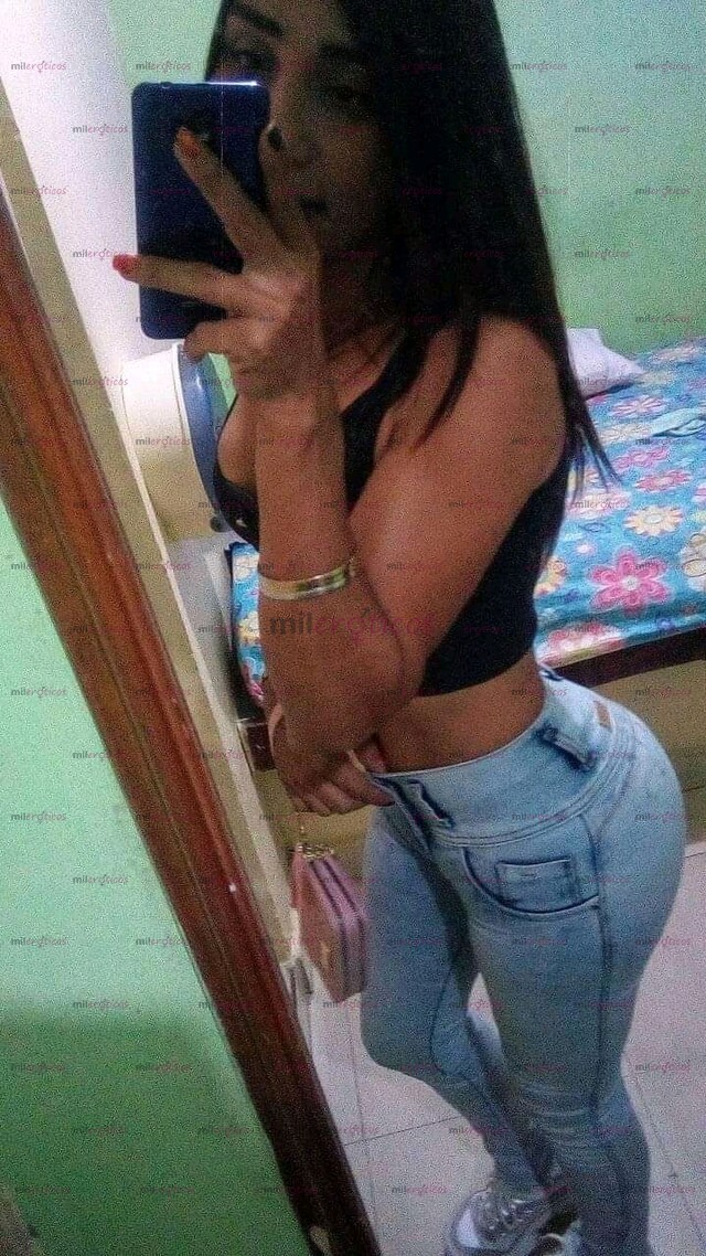 FOTOS DE HERMOSA VENEZOLANA MUY COMPLACIENTE CON 22 CM DE VERDAD