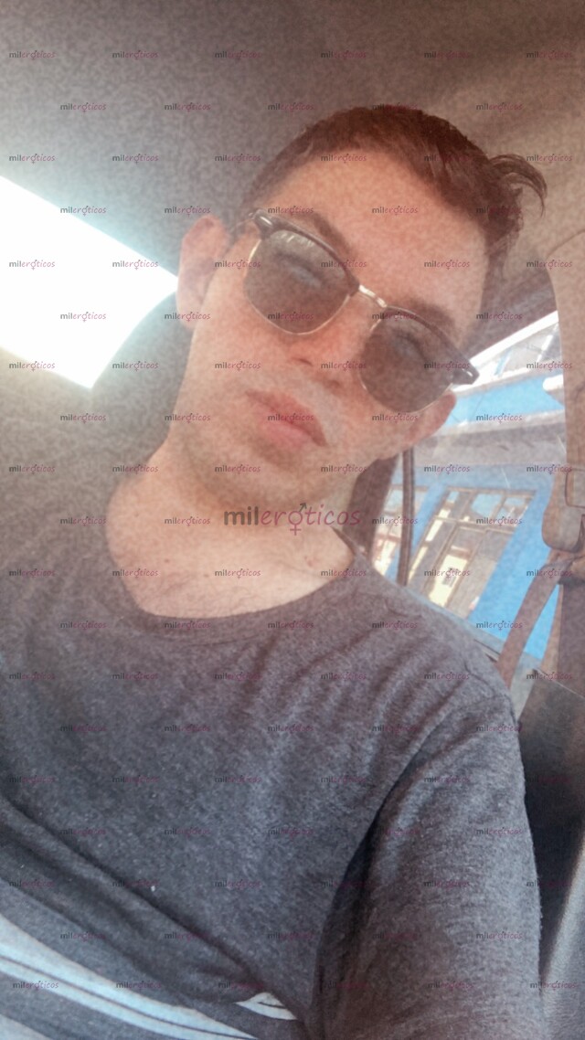 FOTOS DE VEN Y DEJATE LLEVAR EN MIS LABIOS ARDIENTES LLENOS DE PASION