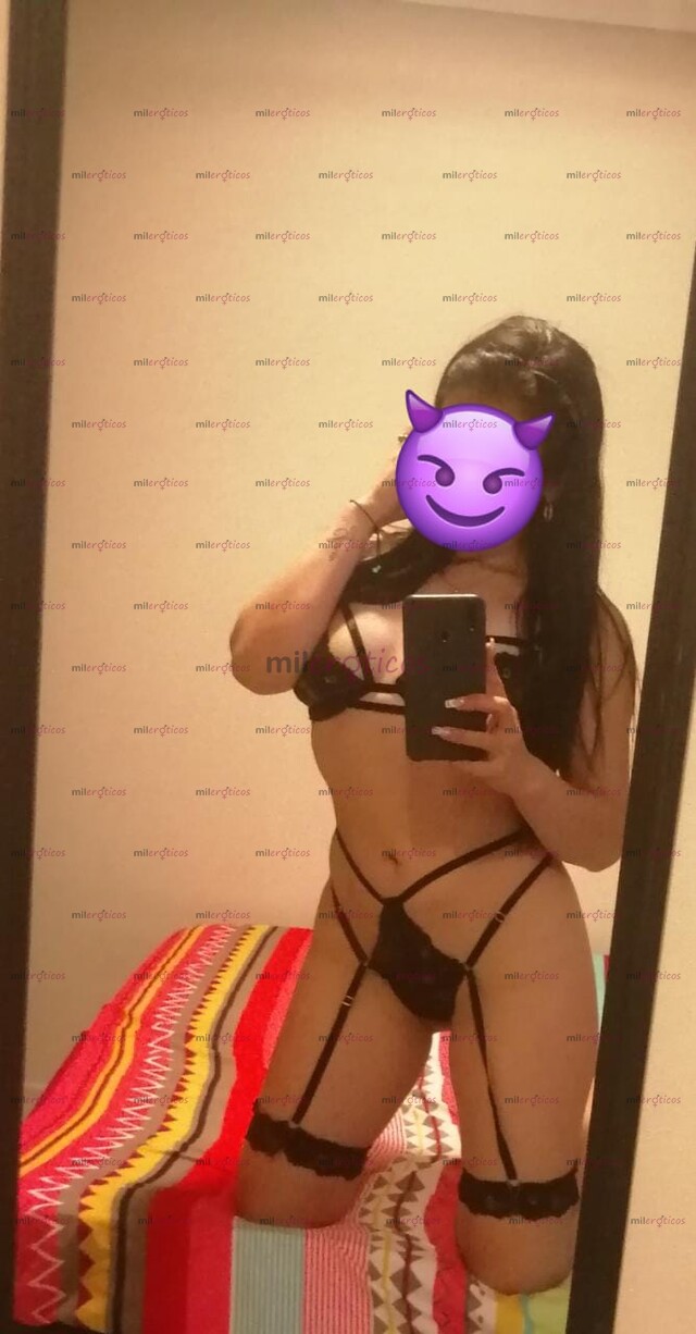 FOTOS DE LAURA UNA FLACA DELICIOSA PARA DARTE PLACER SIN LÍMITES