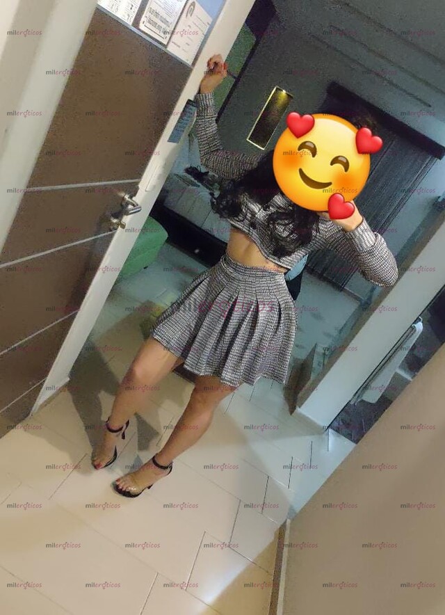 FOTOS DE HOLA BEBÉ SOY ROXANA SI QUIERES PASARLA RICO LLÁMAME