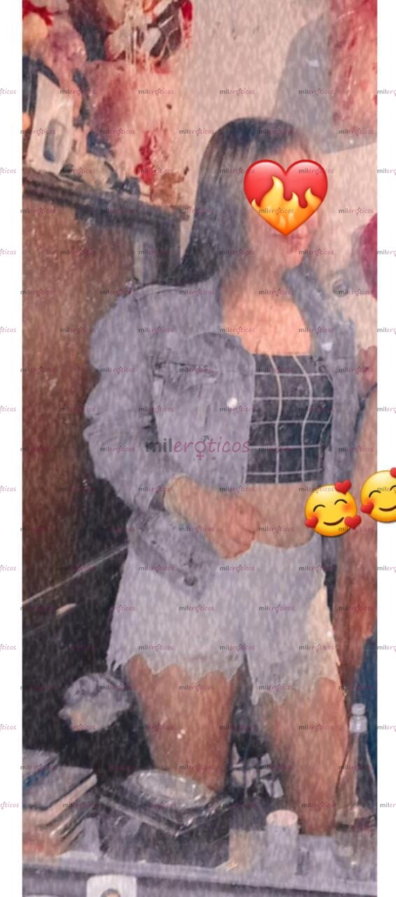 FOTOS DE LISS HERMOSA, MUY APRETADITA Y SÚPER SENSUAL.