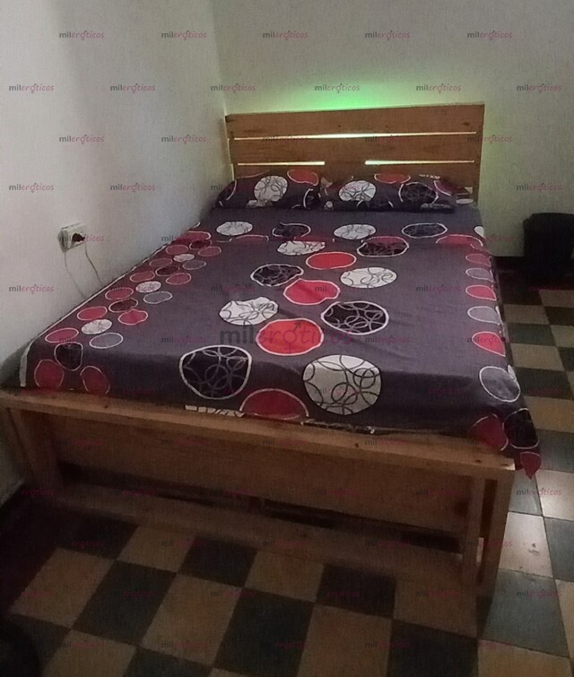 FOTOS DE SPA BUSCA CHICAS PARA TRABAJAR DE 18 A 23 AÑOS AUMENTA TUS INGRESOS