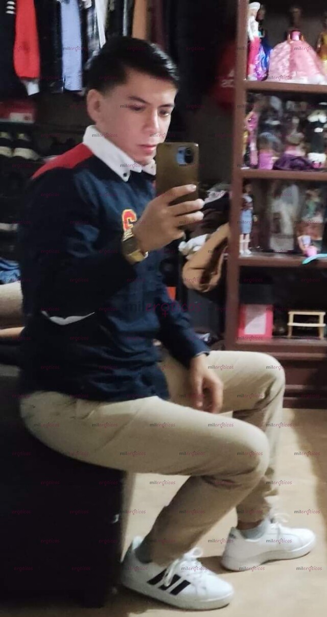 FOTOS DE OFRESCO MIS SERV COMO BARBER Y SCORT 24 AÑOS