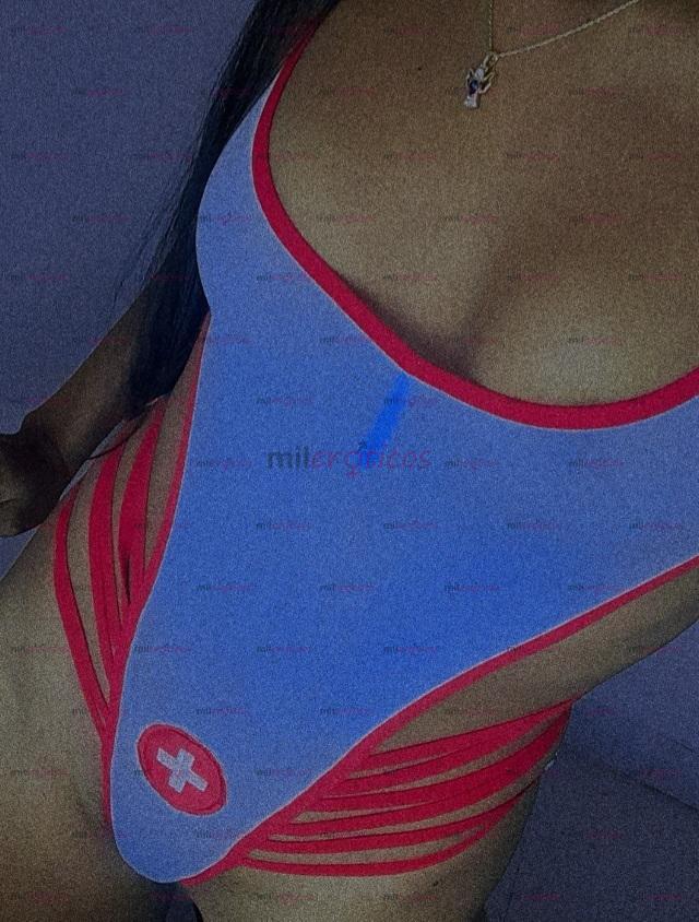 FOTOS DE TETICAS APRETADITAS 100%CAQUETEÑA VEN Y DISFRUTEMOS