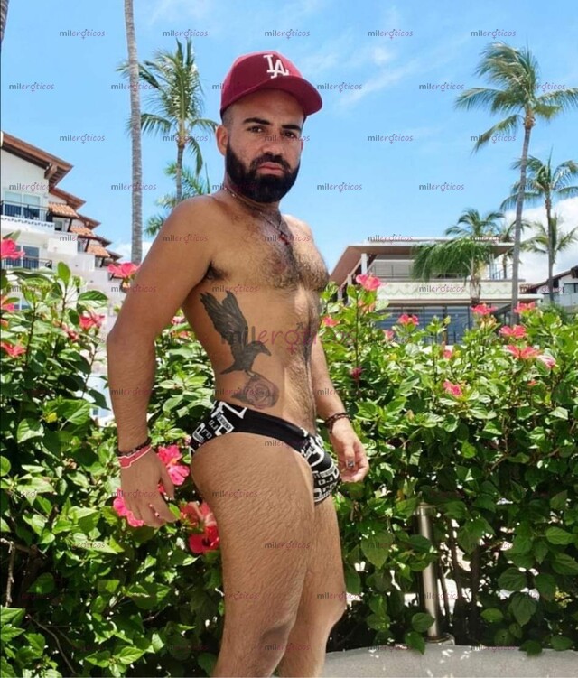 FOTOS DE SINALOENSE BARBÓN PASIVO COMPLACIENTE EN PUERTO VALLARTA