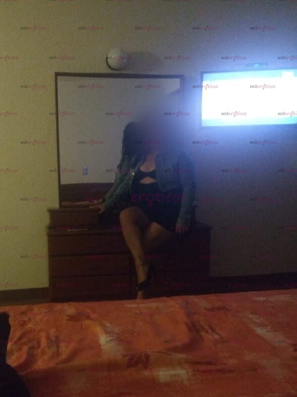 FOTOS DE ANDREA UNA NENA NALGONA Y MULTIORGASMICA COMPLACIENTE PARA TI 24HRS