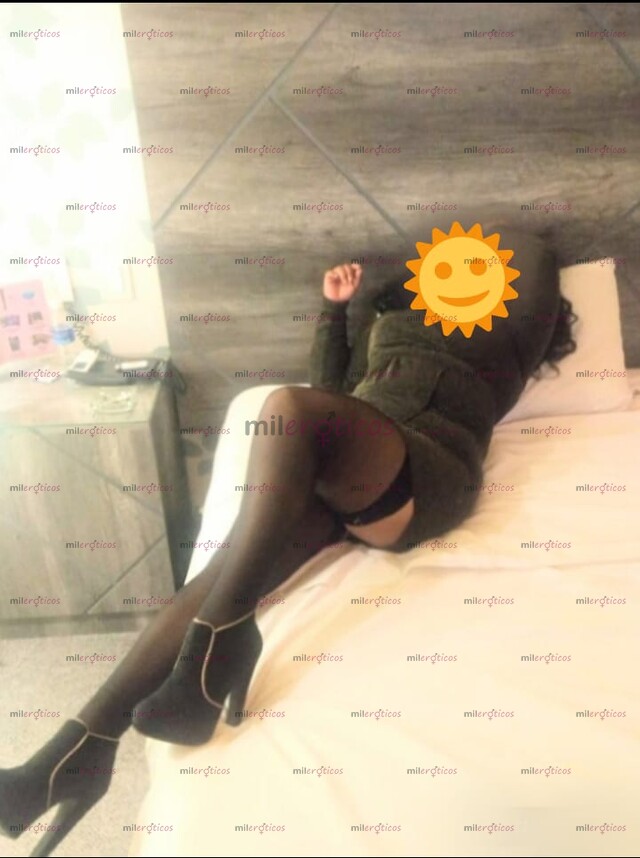 FOTOS DE FANY MORENITA ARDIENTE CHICHÓNA Y NALGONA TE ENCANTARÁ MI SERVICIO BB 24HRS