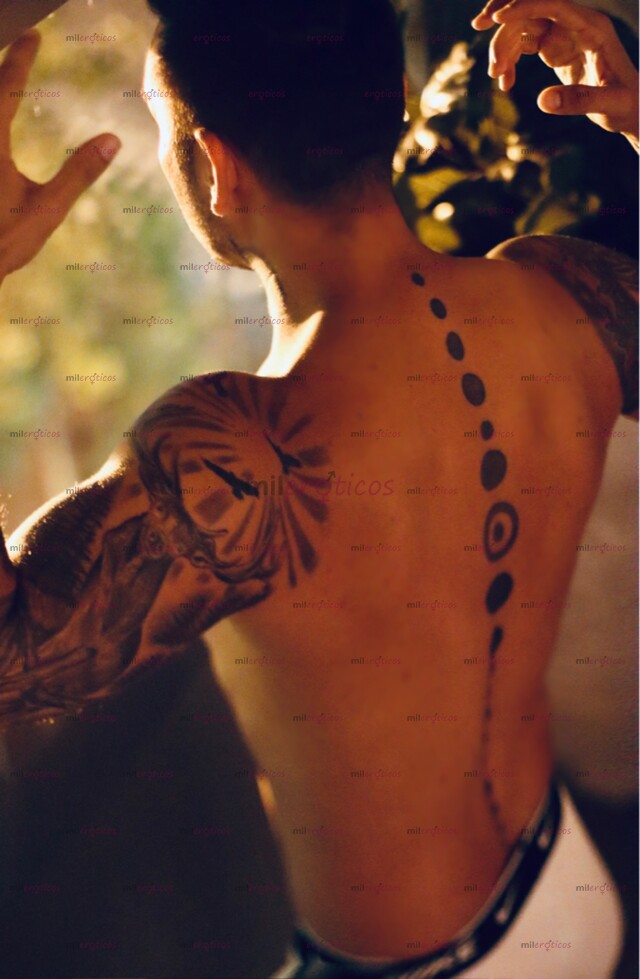 FOTOS DE MACHO VERGON DOMINANTE LECHERO CON APTO PRIVADO