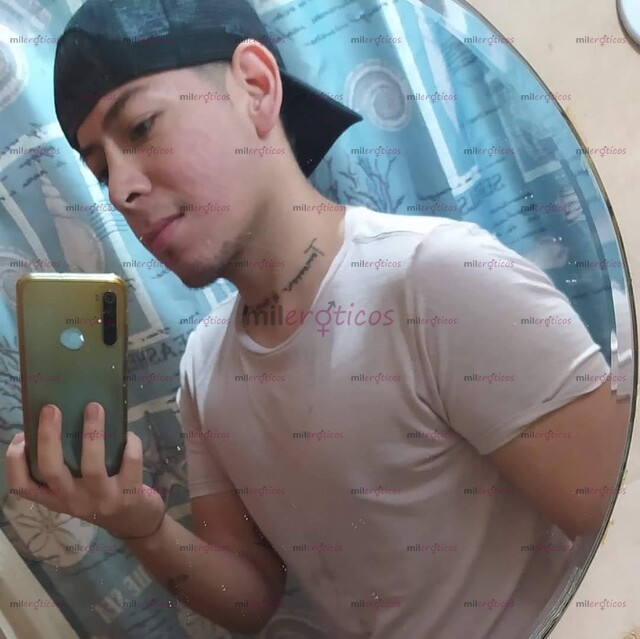 FOTOS DE ARIEL SCORT Y SERV PLUS BARBERIA INTER 24 AÑOS CON LUGAR