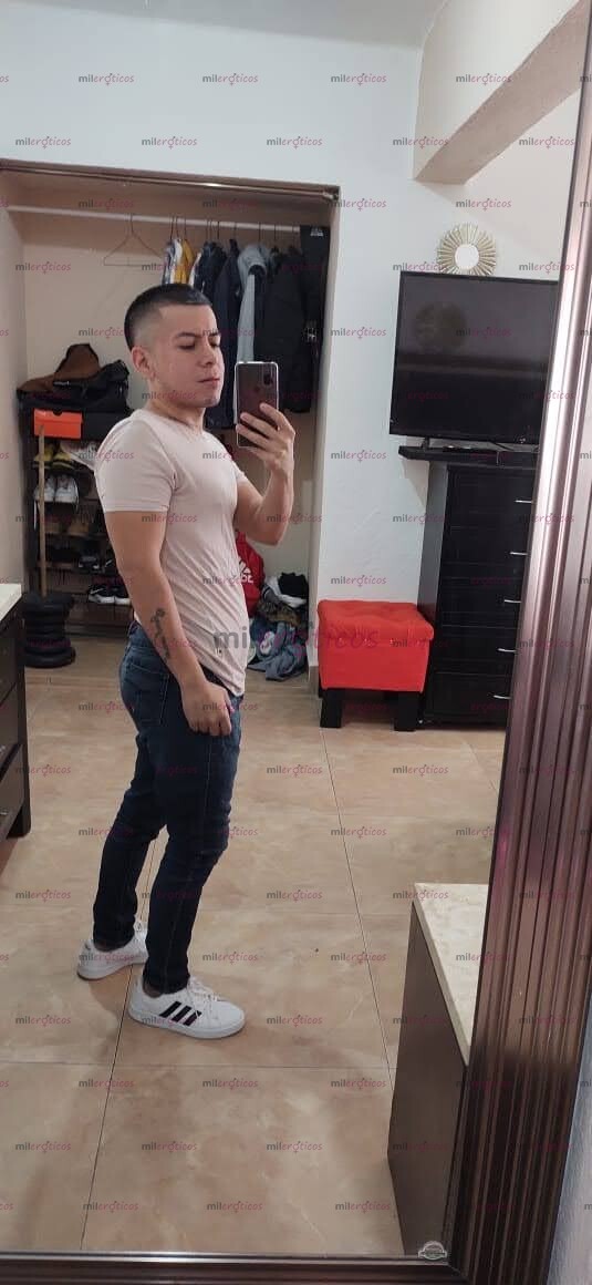 FOTOS DE ARIEL SCORT Y SERV PLUS BARBERIA INTER 24 AÑOS CON LUGAR