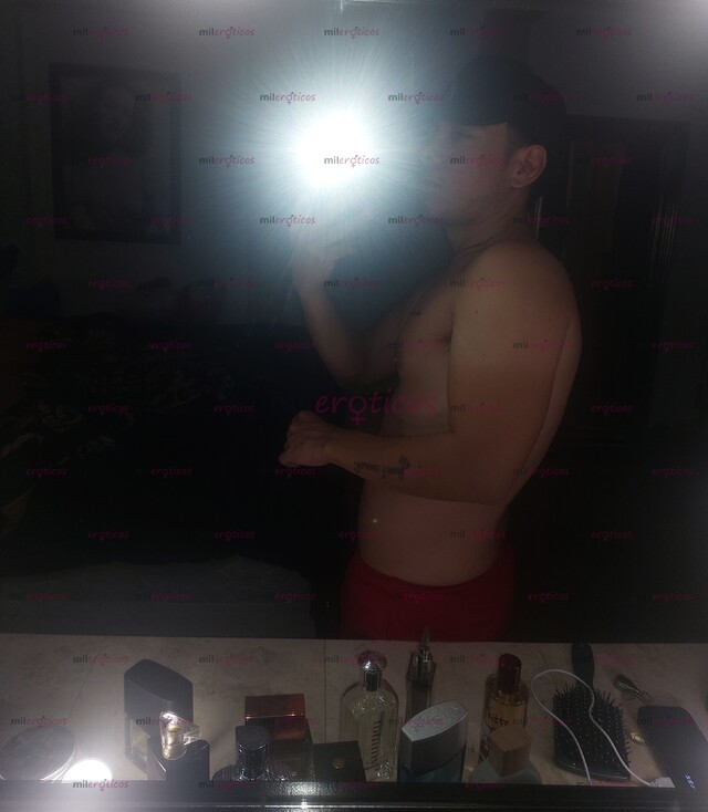 FOTOS DE MATEO SCORT Y SERV PLUS DE BARBER 24 AÑOS 1.67 DE ALTURA