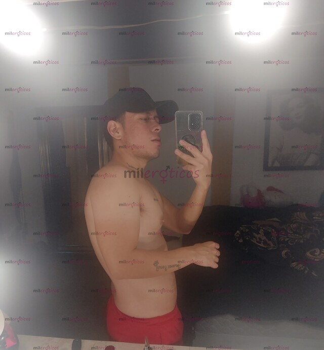 FOTOS DE MATEO SCORT Y SERV PLUS DE BARBER 24 AÑOS 1.67 DE ALTURA