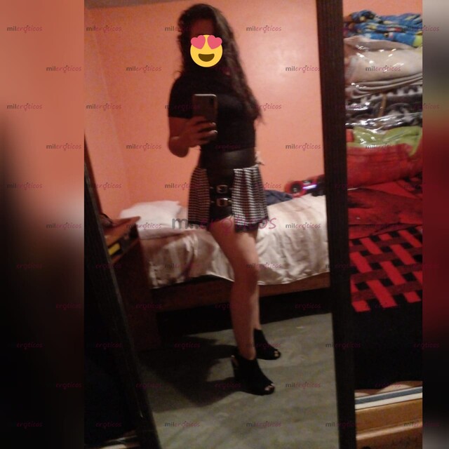 FOTOS DE DULCE CHICA JUGUETONA MUY CALIENTE Y PLACENTERA